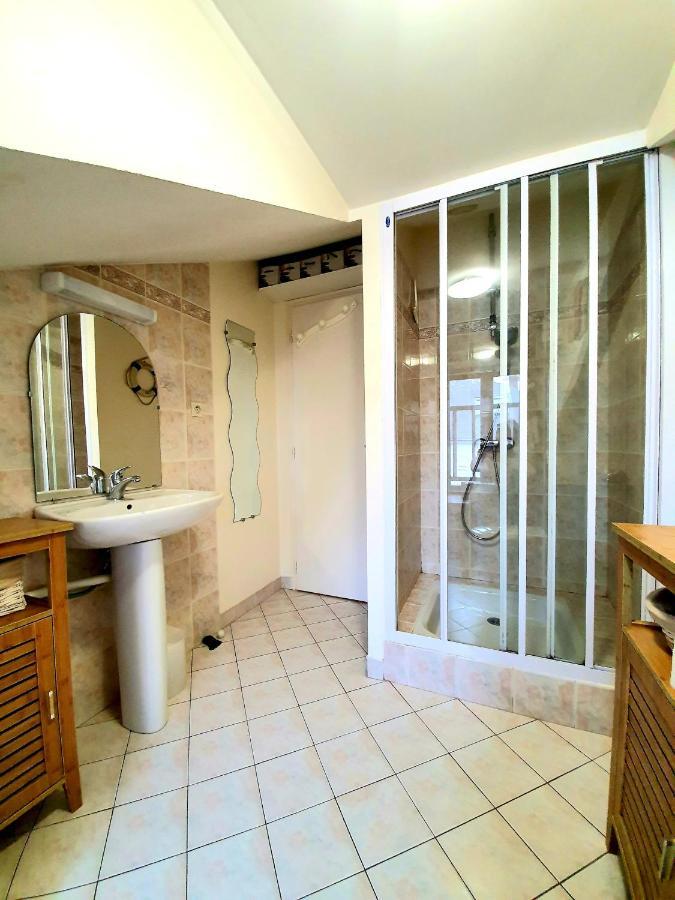 Studio Convivial En Plein Coeur Du Centre Historique De Vannes Apartment Екстериор снимка