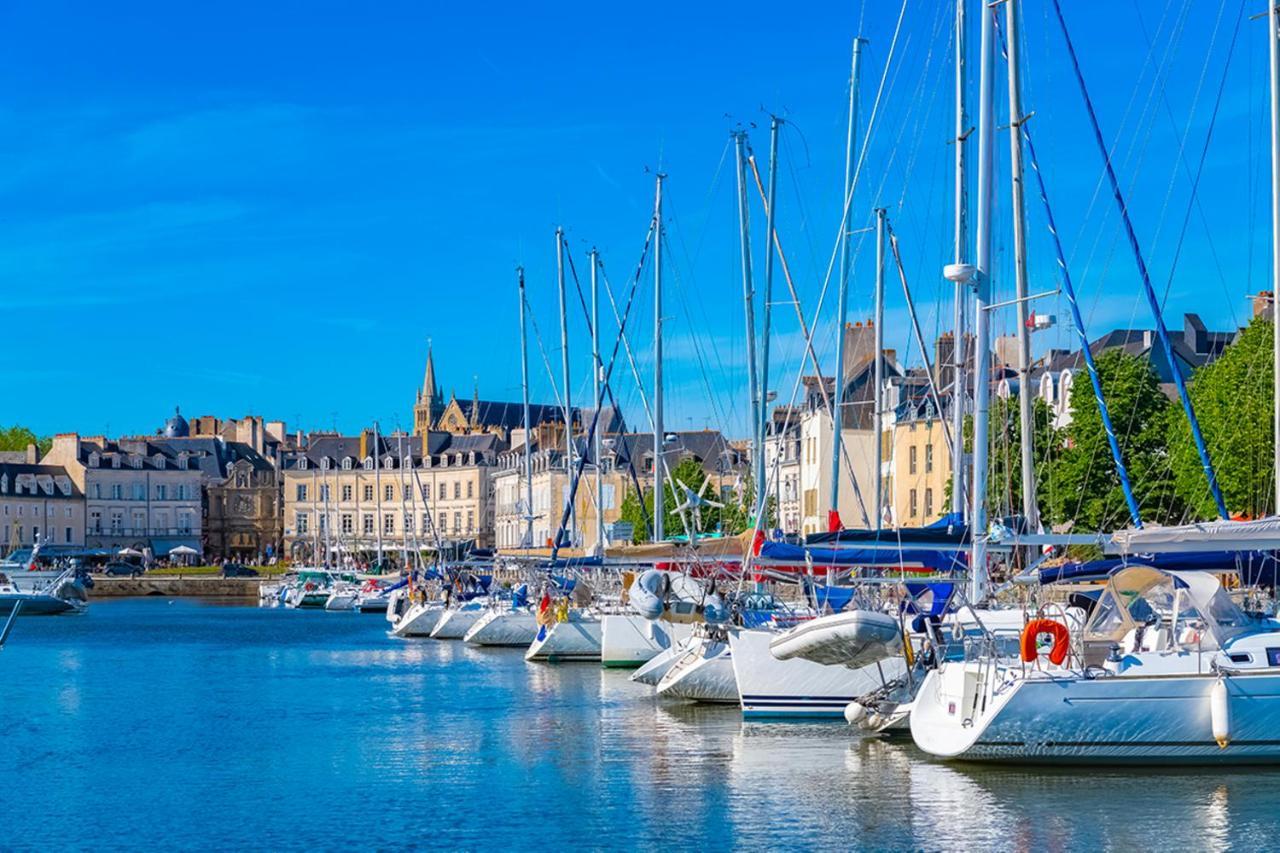 Studio Convivial En Plein Coeur Du Centre Historique De Vannes Apartment Екстериор снимка