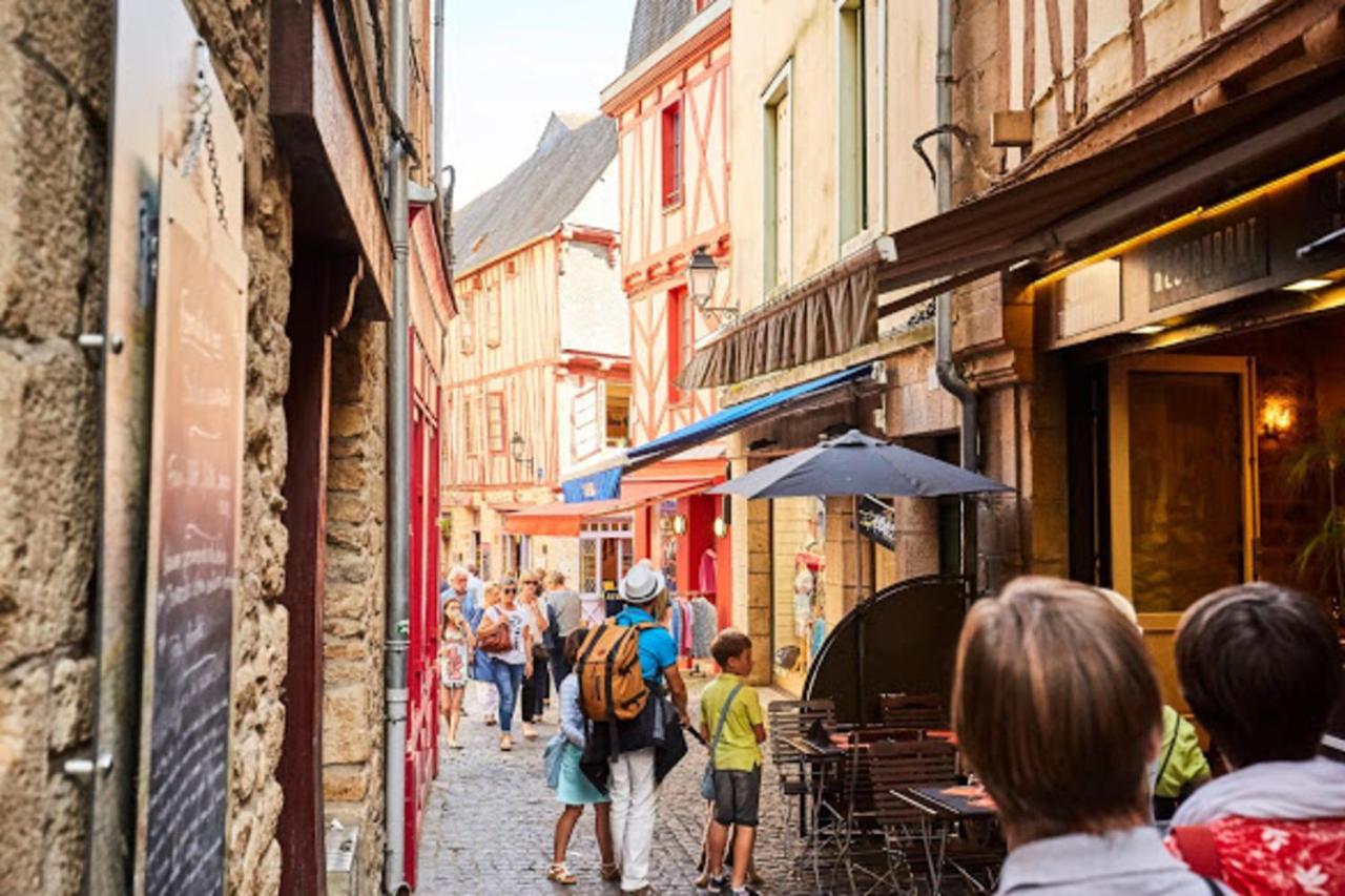 Studio Convivial En Plein Coeur Du Centre Historique De Vannes Apartment Екстериор снимка