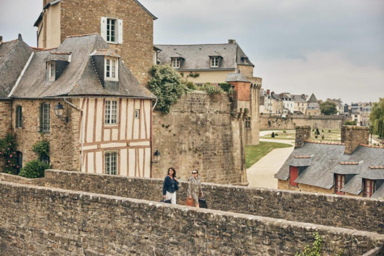 Studio Convivial En Plein Coeur Du Centre Historique De Vannes Apartment Екстериор снимка